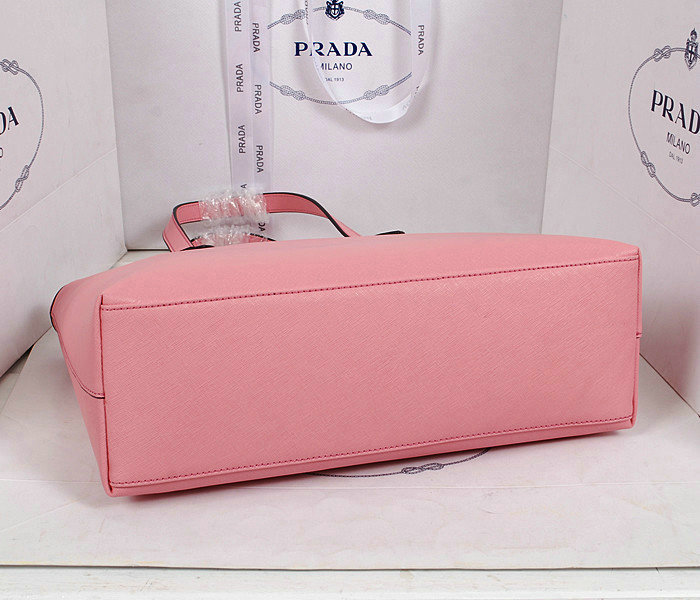 2014 Prada saffiano calfskin leather shoulder bag BN2432 pink - Click Image to Close